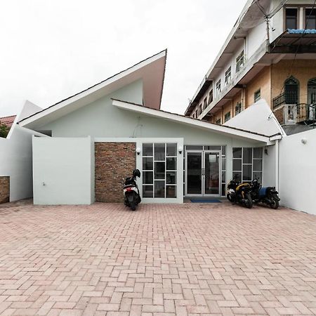 Reddoorz Plus Near Rs Usu Medan 2 Екстериор снимка